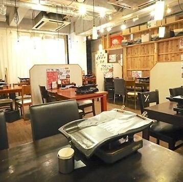 東梅田駅より徒歩3分、他にも梅田駅、北新地駅からのアクセスも抜群な当店は様々なお集りにぴったり♪女子会、歓送迎会など多彩なシーンでご利用ください。ご宴会に最適なサムギョプサル・チーズタッカルビ・韓国料理の食べ放題＆飲み放題コースもご用意しております◎