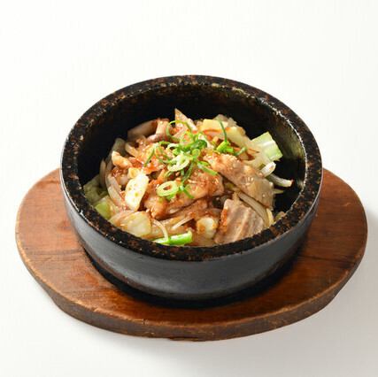 ホルモン石焼