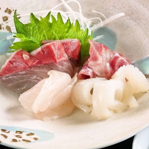 Three types of fresh sashimi