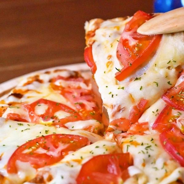 tomato naan pizza