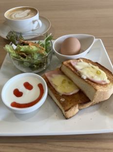 Ham and cheese toast breakfast