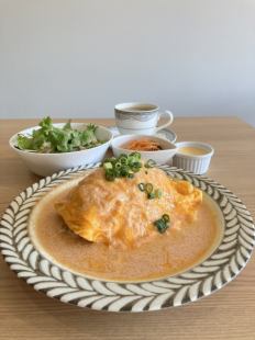 Japanese-style Mentaiko Cream Omelet Rice (single item)