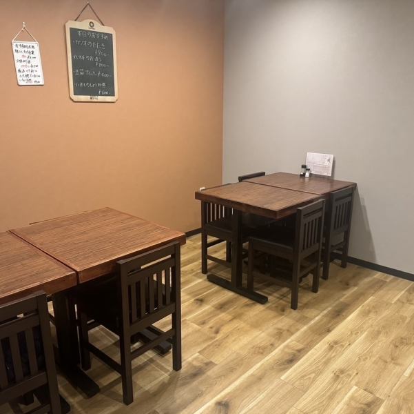 [Conveniently located just an 8-minute walk from Bentencho Station.] Just a short walk from the nearest station, this restaurant is the perfect place to enjoy a meal and drinks after work or shopping. We offer a selection of piping hot oden, delicious a la carte dishes, and carefully selected sake.