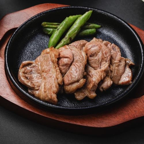 【気軽に楽しみたい方向け♪】ジューシーな「成吉思汗プレート定食」