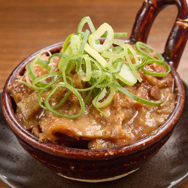 国産牛使用！食欲をそそる、心温まる味わい☆新世界名物土手焼き