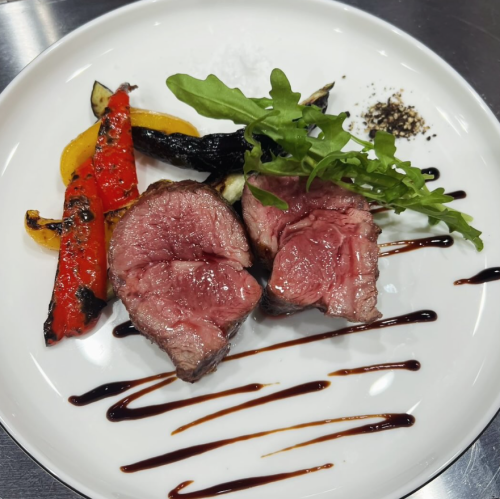 ラム肩ロースの炭火焼き