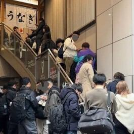 名古屋栄で行列の出来る人気店