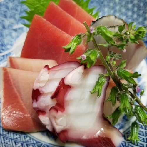 Fresh sashimi assortment available!!