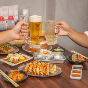 豪华宴会◆ 120分钟无限畅饮◆ 著名的“溢出麻婆豆腐”、马生鱼片、炸鸡、饺子等共15道菜品 5,000日元 → 4,000日元