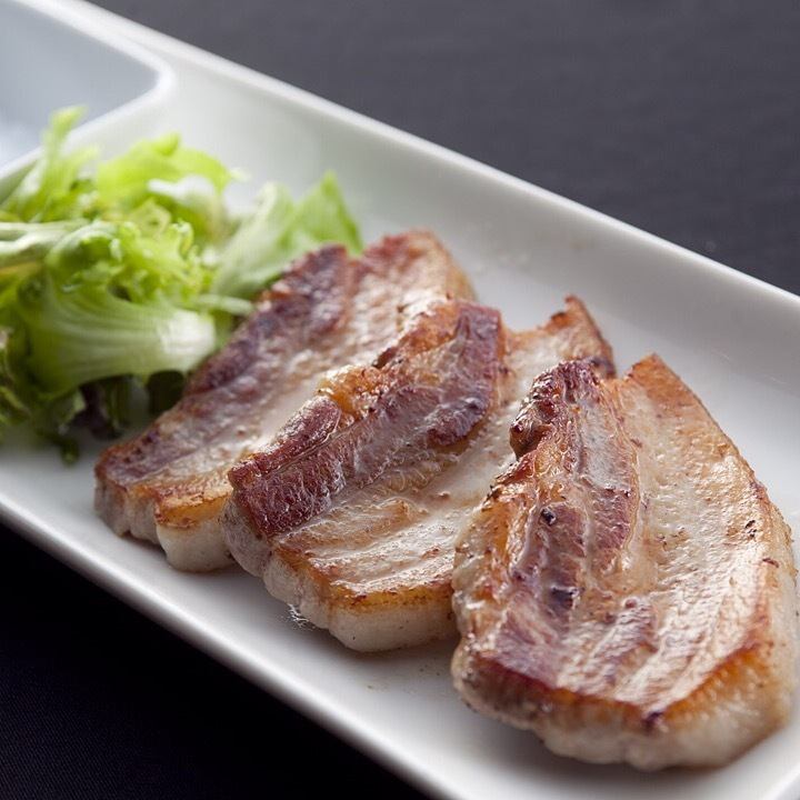 You can taste the selected brand pig steak from across the country! Pt can also be used on the net reservation ♪
