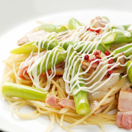 Asparagus and bacon pasta
