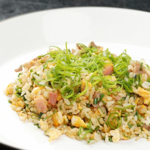 Fried rice with lots of green onions