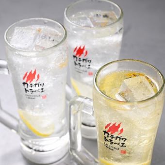 【お好きな料理と】トラベエのゆったり2時間単品飲み放題2,200円(税込)※L.O.も2時間