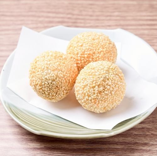 揚げたてゴマ団子(1個)