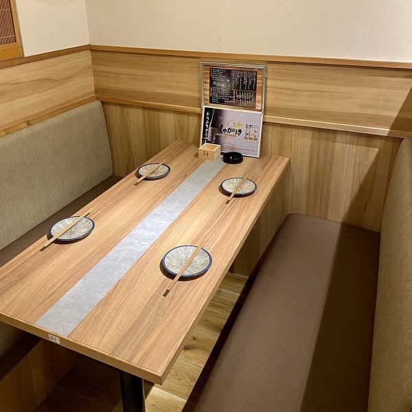 [Perfect for various banquets and girls' parties] We have tables that can seat up to 12 people side-by-side.The stylish and bright interior is perfect for girls' nights out! Please use it for a variety of occasions!