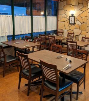 You can enjoy a variety of dishes made with fresh ingredients delivered directly from the source in a lovely space.Great for girls' parties, large gatherings, birthday parties, anniversaries, etc.
