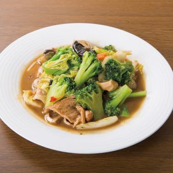 Stir-fried gomoku vegetables with pork