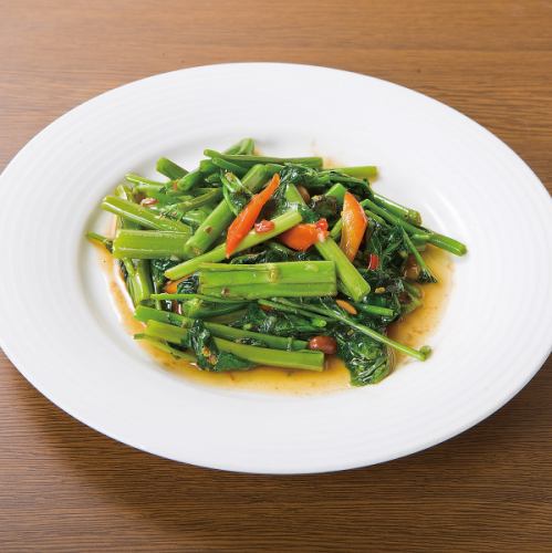 Stir-fried empty-core vegetables / stir-fried seafood curry
