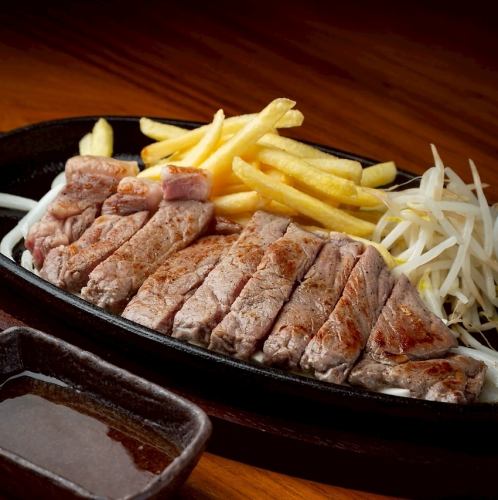 お手頃価格のランチセットが大人気☆