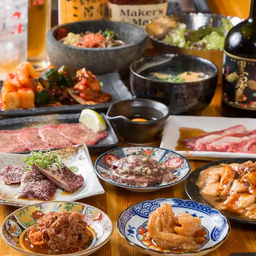 名物料理を中心に楽しむ宴会スタイルの魅力紹介