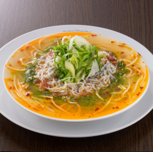 シラスと九条ネギの和風ペペロンチーノ