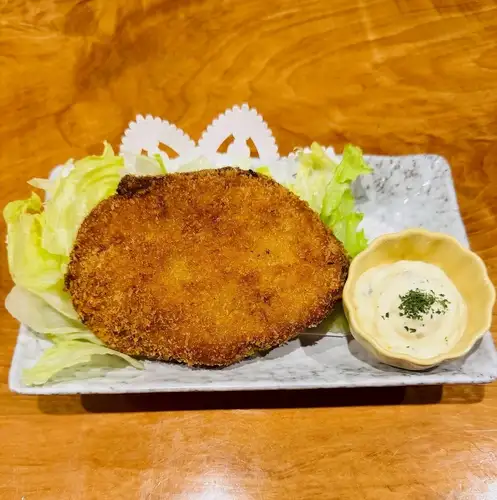 おかんのレトロなジャンボコロッケ