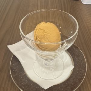各種甜點和自製冰淇淋