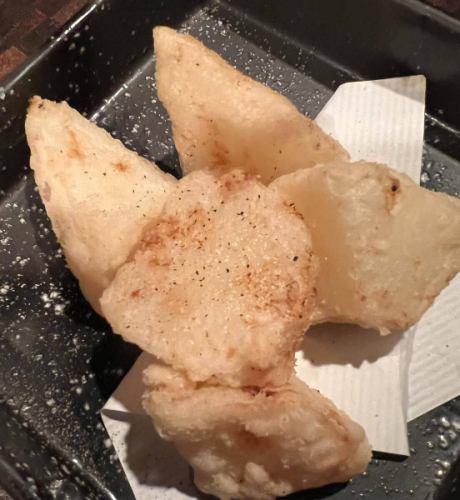 【新宿×居酒屋×和食】新宿駅徒歩5分！和食と居酒屋を堪能/日本酒/個室/雲丹/いくら/刺身/宴会/restaurant/레스토랑/餐厅 

こんにちは。
和創作 空 西新宿です。

9月28日 日曜日

本日も元気に営業して
おります。

本日はお席に
まだまだ余裕がございますので、
皆さまのご予約、ご来店を
お待ちしております。

お気軽に、
お問い合わせ下さい！

全国の幻の銘酒と
厳選素材の創作和食

和創作　空　西新宿
https://www.kuu-corporation.co.jp/kuu
営業時間　16：00∼24：00
電話　03-5348-9799

#西新宿　#西新宿グルメ #西新宿ディナー #西新宿居酒屋　#西新宿7丁目　#西新宿７丁目居酒屋　#西新宿7丁目グルメ　#新宿居酒屋　#新宿グルメ #新宿ディナー #日本酒　#飛露喜　#十四代　#日本酒揃いました #美味しい　#旬の食材 #手作り料理 #旬の野菜 #旬の魚　#爾今 #プレミア日本酒　 #プレミア日本酒 #和創作空西新宿