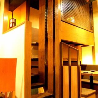 人気のロフト個室は4名様～6名様で御利用頂けます♪人気のお部屋ですのでご予約がオススメです☆