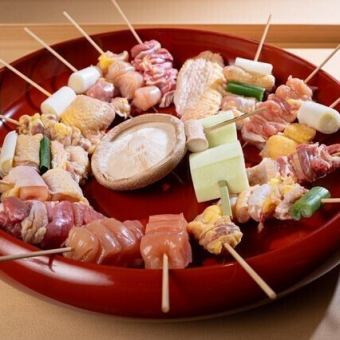 【人気NO.1】とり刺し・串6種・〆のお食事など全9品 焼鳥おまかせコース7700円(税込)