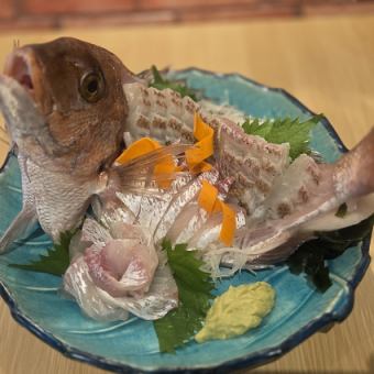 ハレのシーンに欠かせない!豪華鯛姿盛