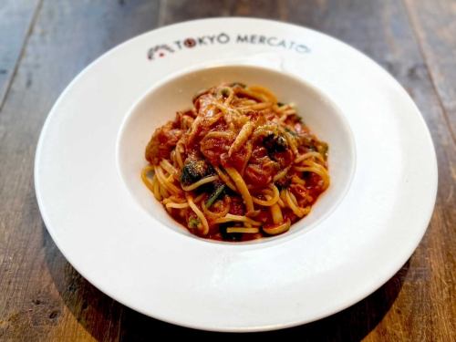 ボスカイオーラ・ロッソ ~ツナとほうれん草、キノコのスパゲッティ~ 