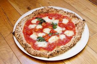 南イタリアの恵み ピッツァ・DOC