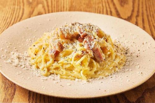 カルボナーラ・リッチ ~とろける生パスタ~