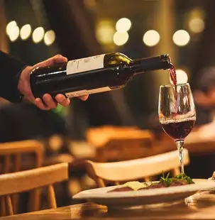 [Table reservation only x Luxurious premium 90-minute all-you-can-drink] Wine, Lambrusco, draft beer & mocktails are also included in the all-you-can-drink!