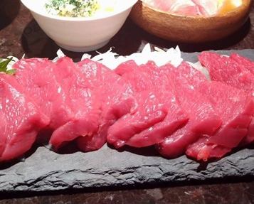馬刺しフル