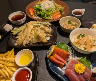 附2.5小时无限量畅饮【新年套餐】7道菜共4,500日元含税★保证完全私人空间★