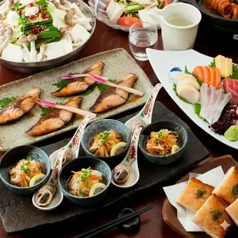 <<2.5H飲放>>【のぼせもん釜飯コース】博多名物 ごま鯖と刺身盛り合わせや鮭と季節野菜の釜飯9品
