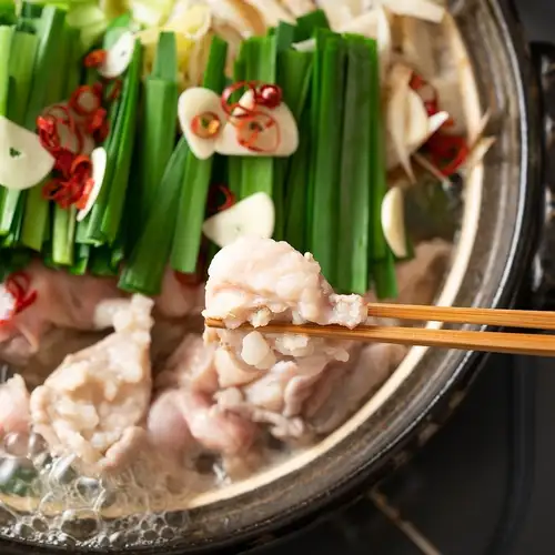 博多名物！もつ鍋・醤油（１人前）