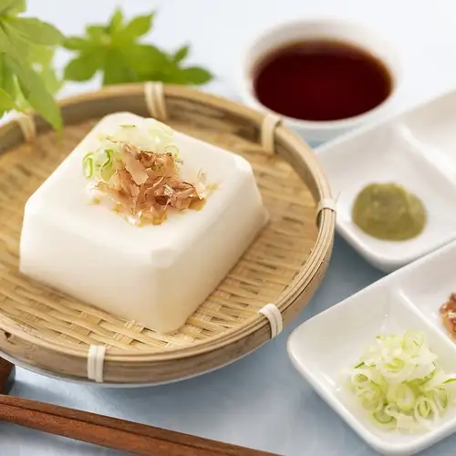 薬味たっぷり冷奴