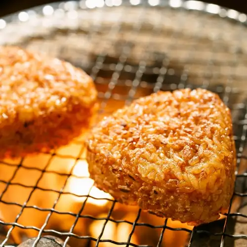 炊き込みご飯の焼きおにぎり