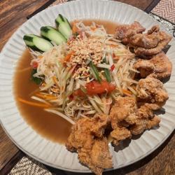 タムスワ トッピング・タイの唐揚げ