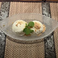 ココナッツアイスクリーム