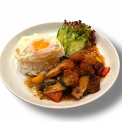 ガパオライスムウグロブ