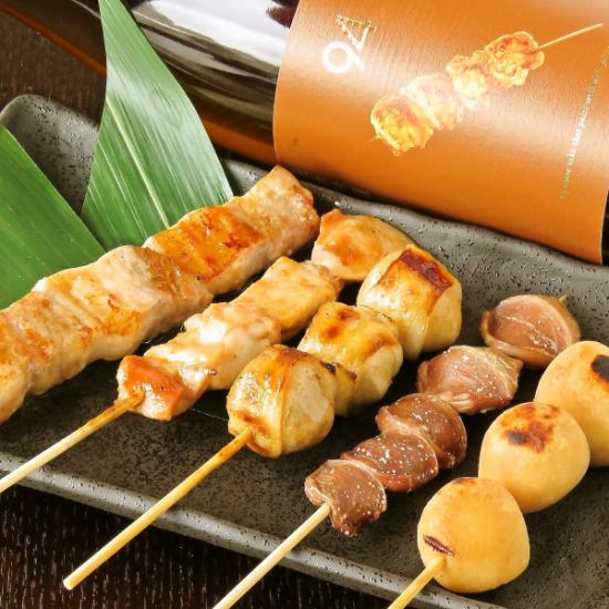It is a shop where you can enjoy authentic Yakitori and the carefully selected liquor of the shop owner who can taste it alone ♪
