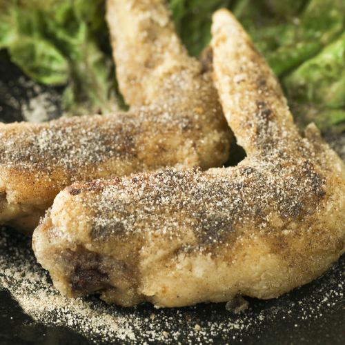 Silver chicken wings (2 pieces)