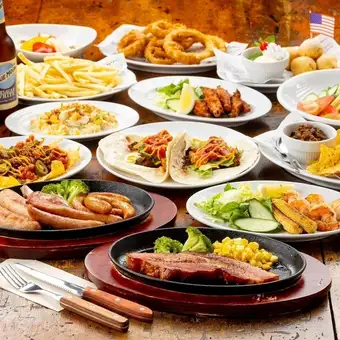 【主厨精选7道菜套餐】包含90分钟畅饮!共7道推荐菜肴,包括一道主肉菜,价格为6000日元(含税)。
