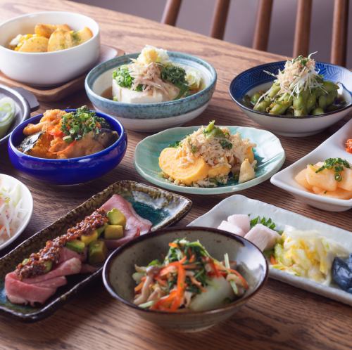 ユニークな単品料理も多数