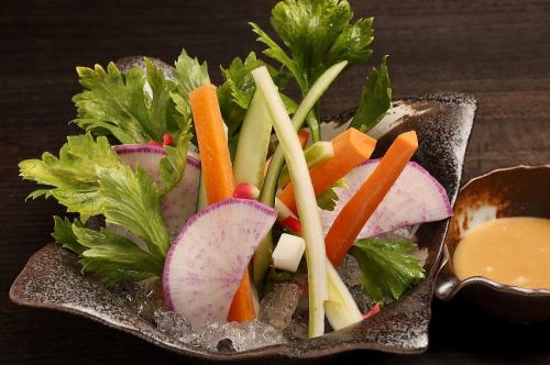 新鮮スティック野菜の花火サラダ