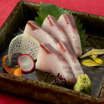 Winter yellowtail sashimi
